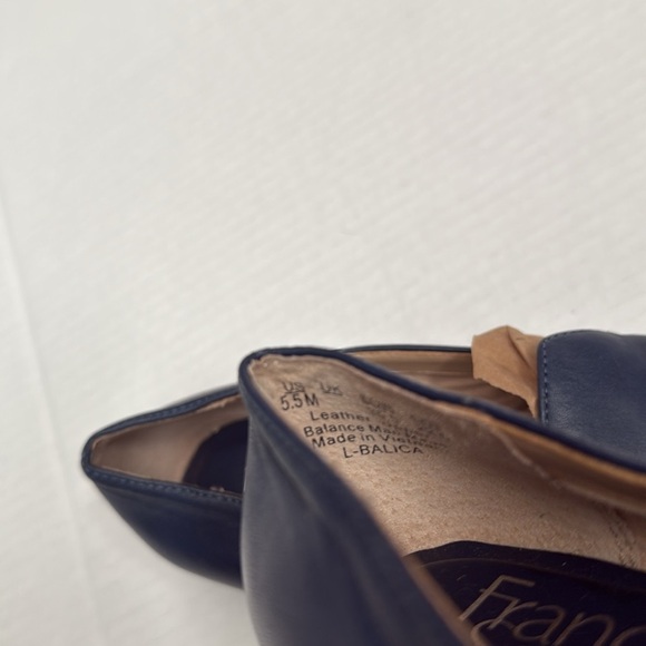 Franco Sarto - Balica Leather Loafers - Navy - Size 5.5 - Good Used Condition!! - Picture 8 of 8